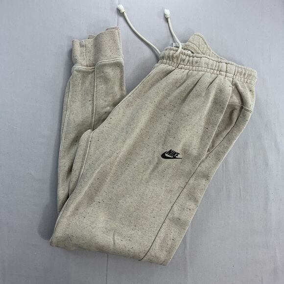 Nike Essential Adult Size Medium Cream Jogger Sweatpants - Picture 1 of 10